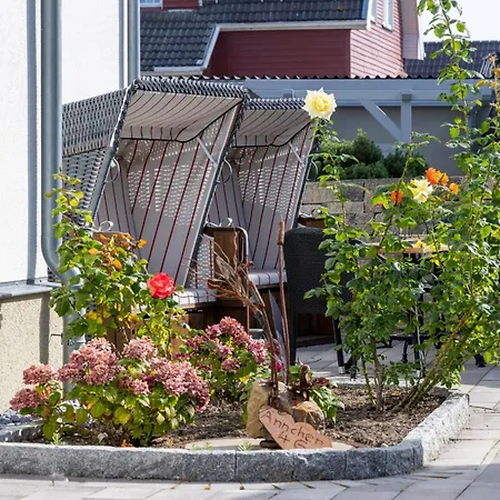 Glueckspilz Ofc 27 Villa